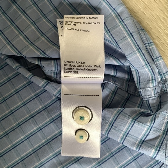 UNTUCKit X-Large Slim Fit Nylon Blue Button Down Shirt stretching plaid casual - Picture 9 of 12